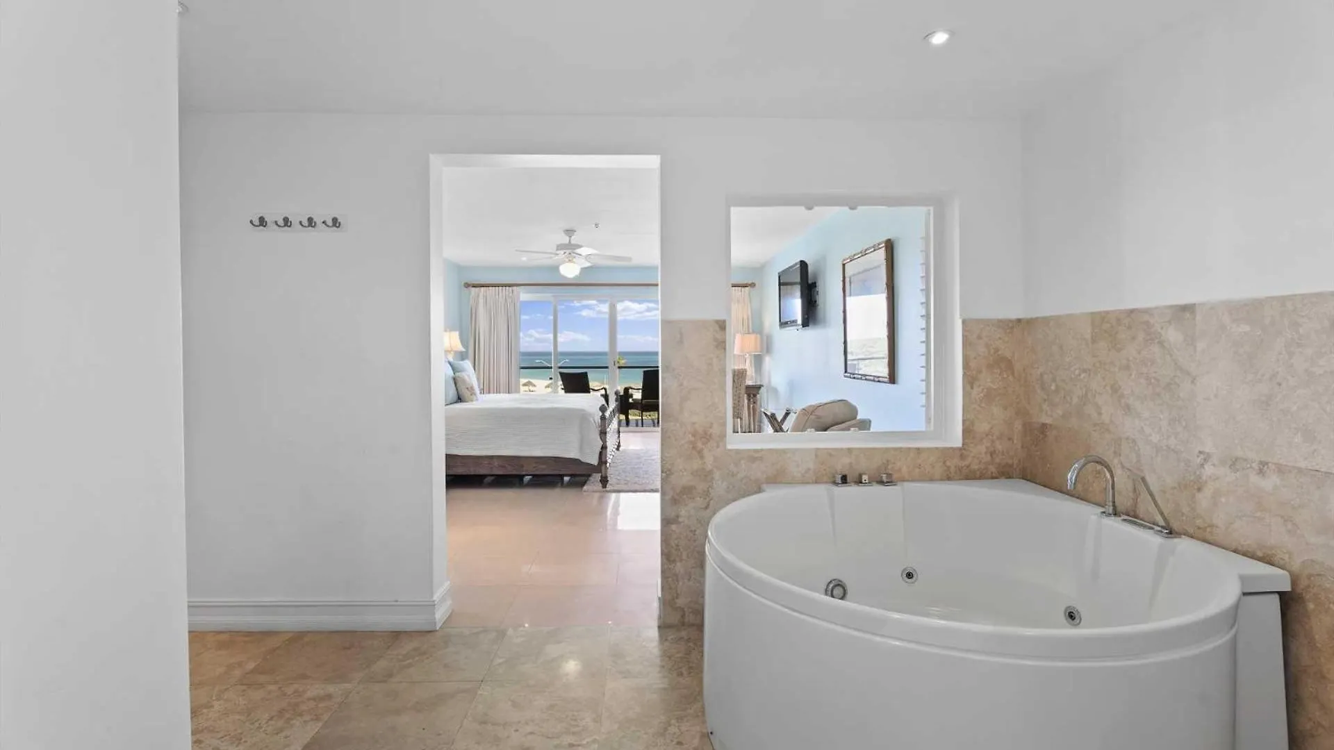 Beachfront - Royal Penthouse 3Br Condo - Bc352 Palm Beach