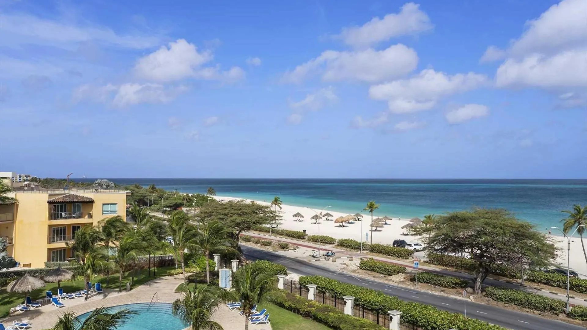펜션 Beachfront - Royal Penthouse 3Br Condo - Bc352 팜비치
