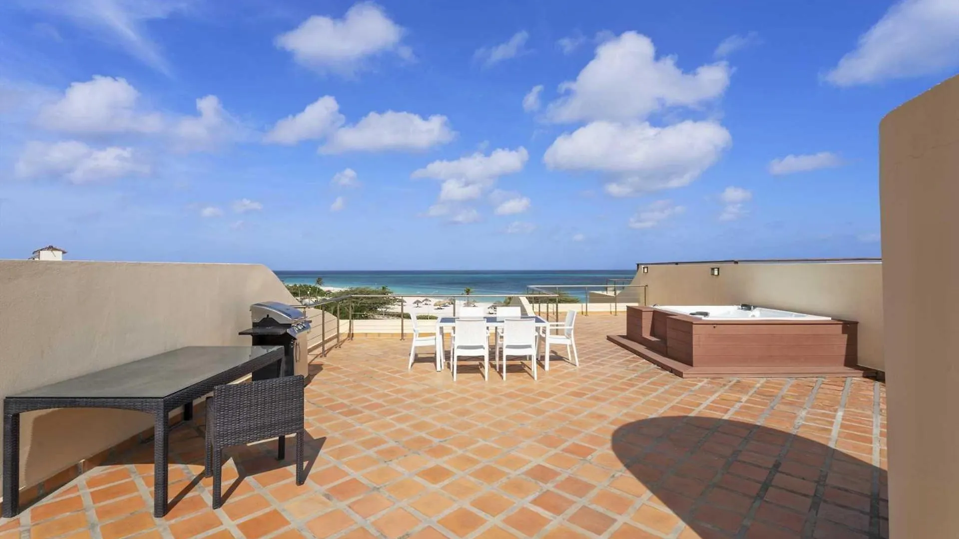 Beachfront - Royal Penthouse 3Br Condo - Bc352 팜비치 0*,  아루바